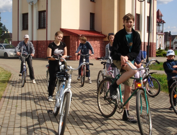 Адпачываем разам.